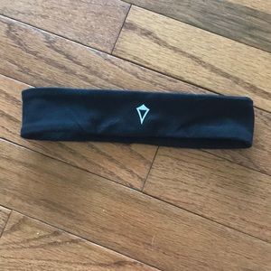 Black Ivivva headband